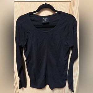 Athleta Foothill Seamless Long Sleeve Top Women XL Black Eyelet Cut Athletic Gym